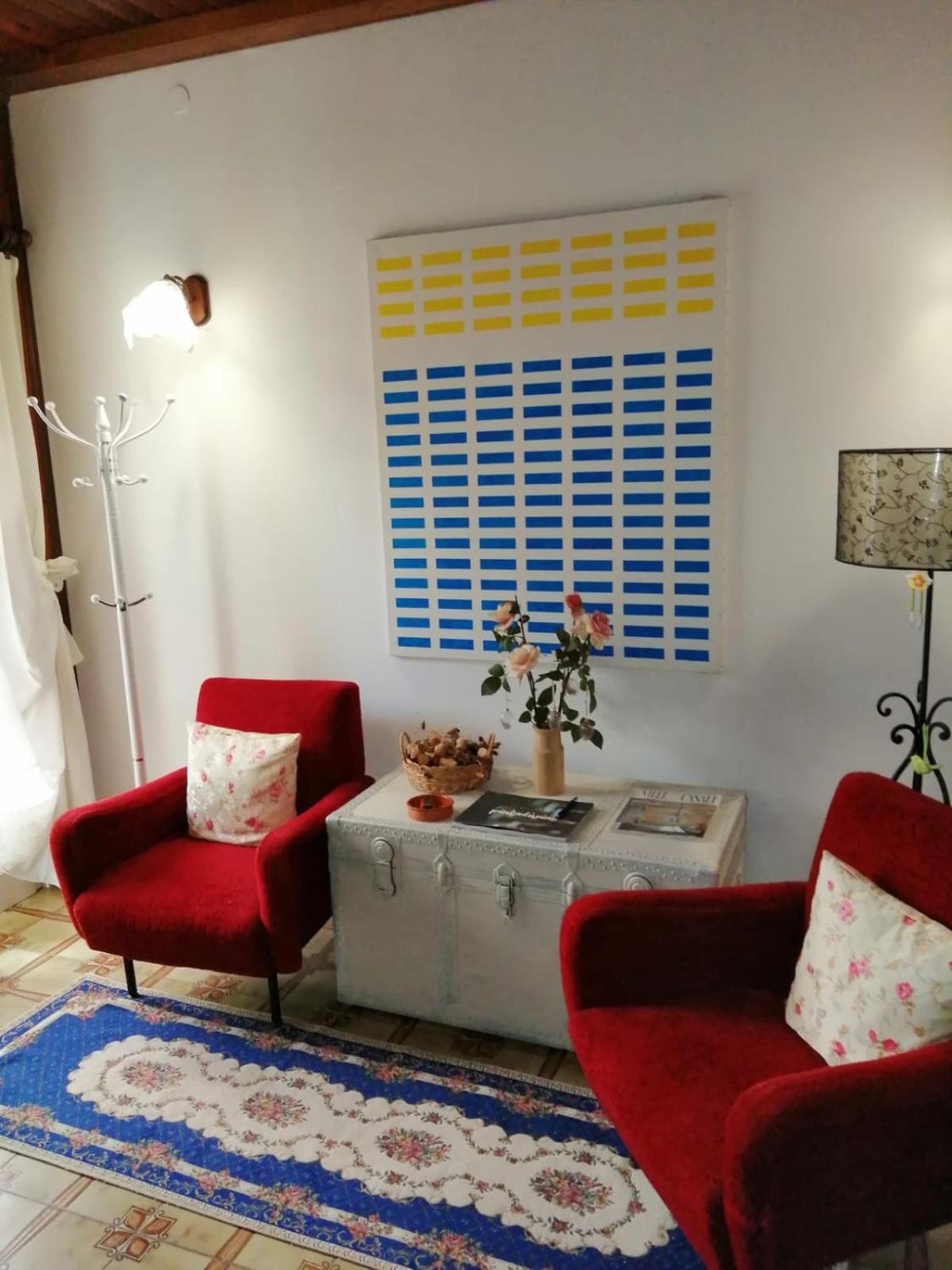 Casa Pole Bed & Breakfast Bagnolo San Vito Exterior photo