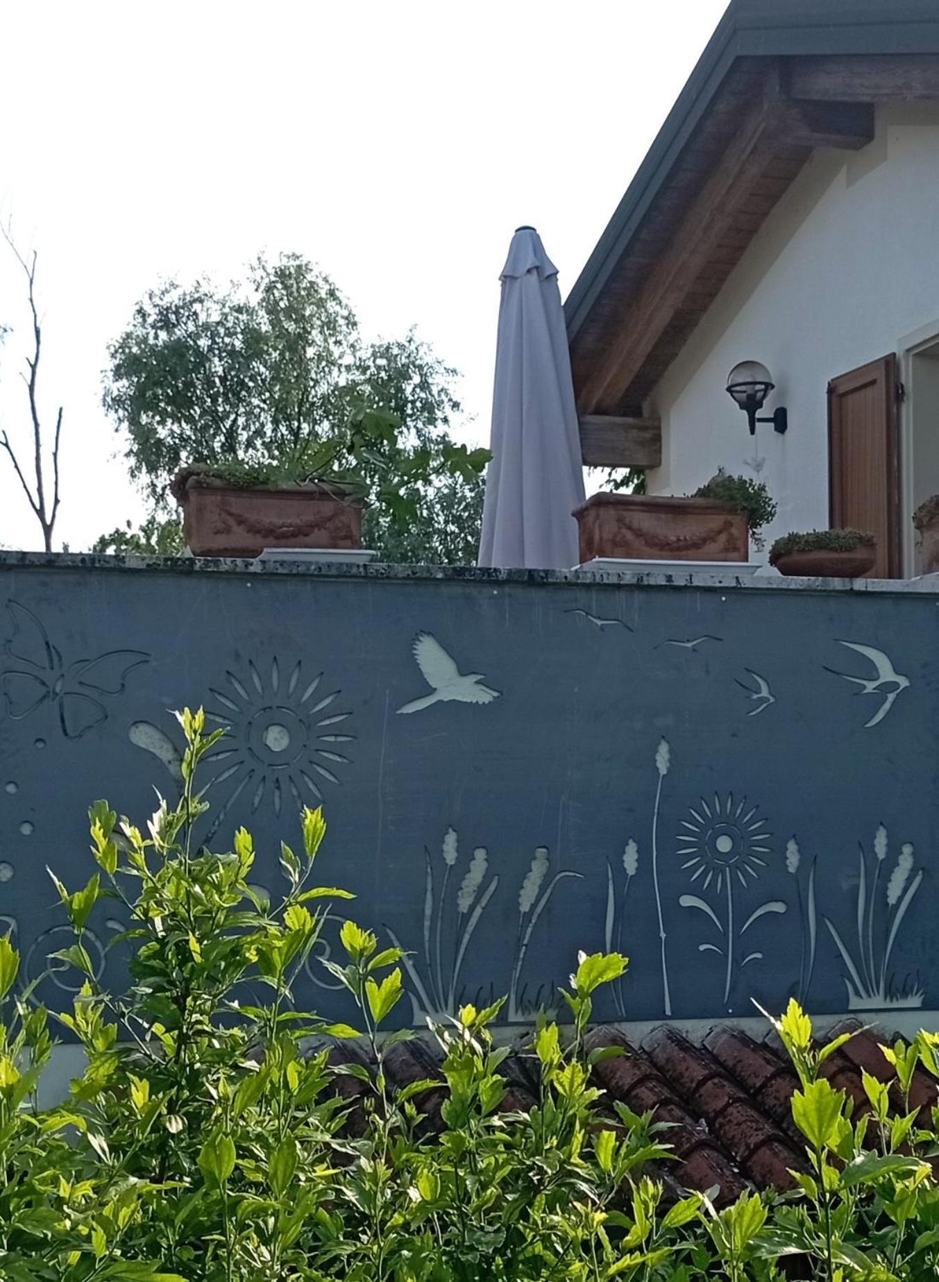 Casa Pole Bed & Breakfast Bagnolo San Vito Exterior photo